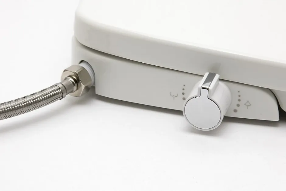 Swiss Aqua Technologies Abattant WC japonais siège de toilette Softclose sans électricité avec bidet intégré, blanc SATBEASY2233