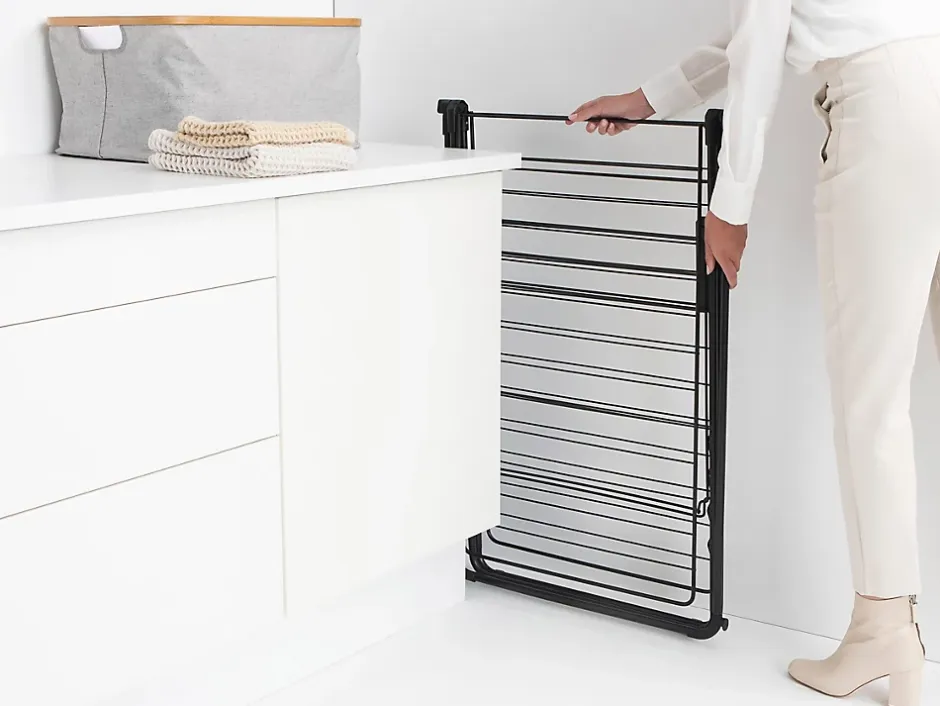 Brabantia Étendoir à linge 25 m Hangon avec portant à cintre coloris noir