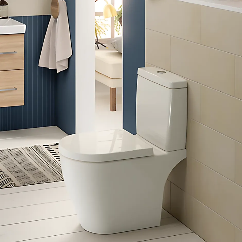 Villeroy & Boch WC à poser compact sans bride VILLEROY ET BOCH Avento avec abattant* Wc Suspendu